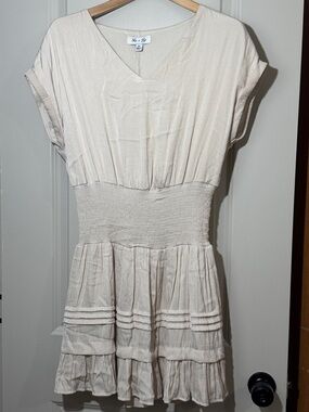 She+Sky Boho V Neck Cream Smocked Waist Ruffle Dress Size Medium